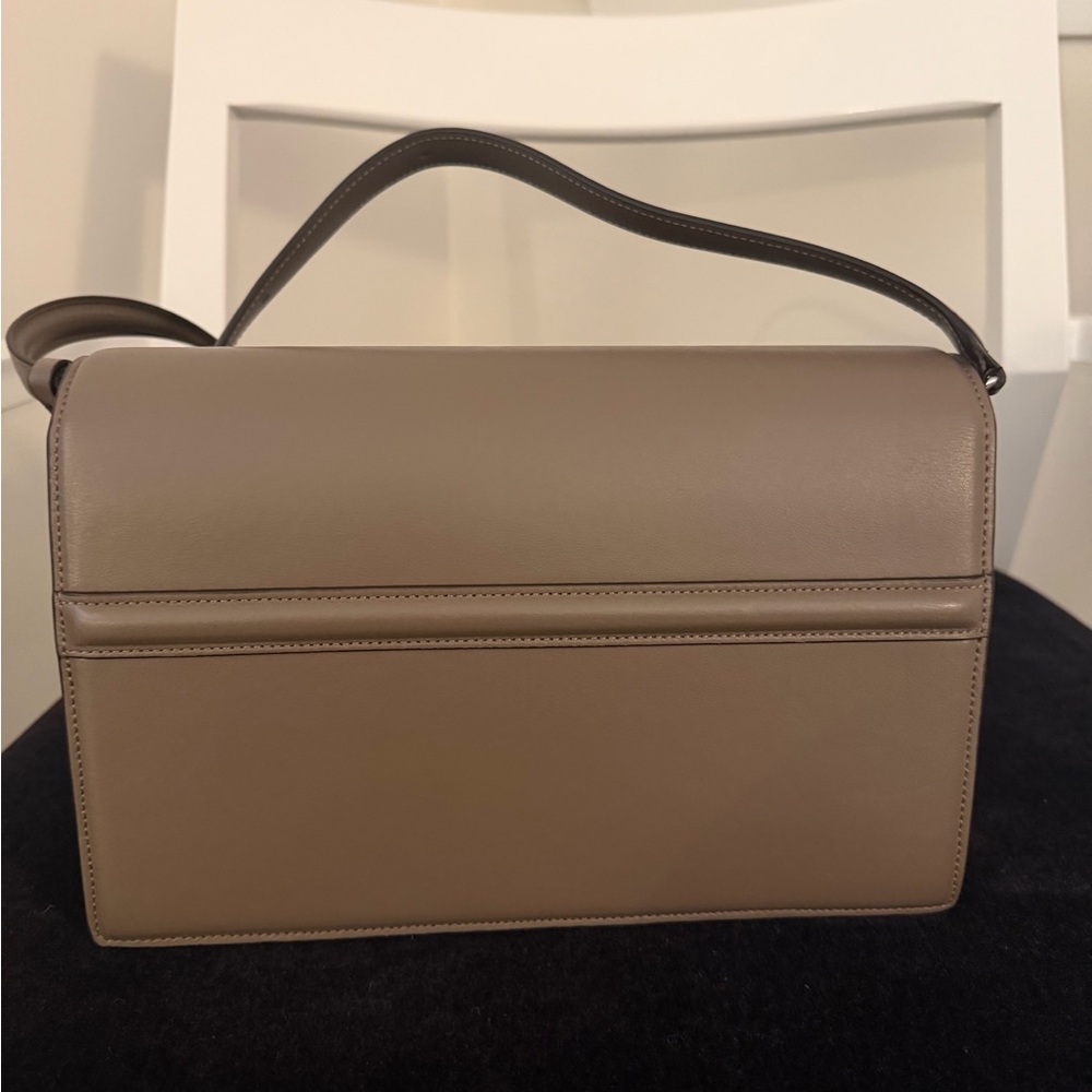 Toteme T-Flap Leather Shoulder Bag Taupe - Picture 7 of 14